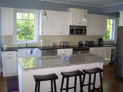 farmhouse sink kitchen